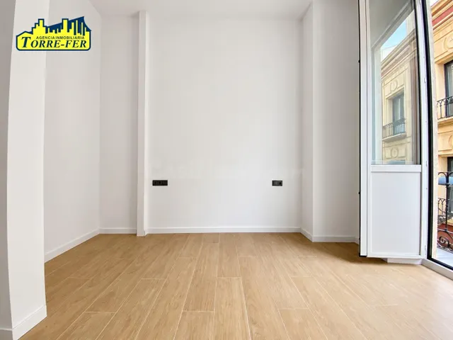 ESTRENA VIVIENDA EN EL CORAZÓN DE ALMERÍA – CALLE LAS TIENDAS — 5