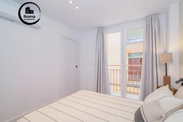 Edificio premiun gran lujo  nuevo totalmente reformado y equipado con mobiliario exclusivo  en el centro de Granada — 24
