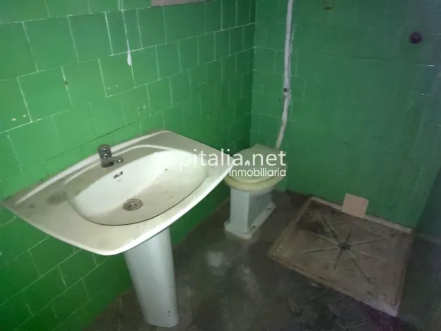 CASA CON GARAJE A LA VENTA EN BANYERES DE MARIOLA. — 10