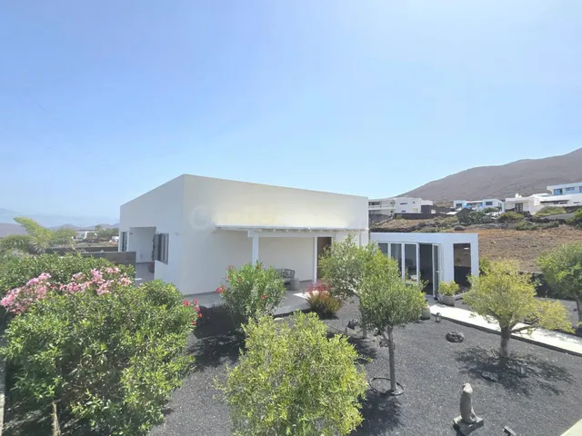 Espectacular villa independiente de lujo en Las Breñas. Dise - foto 2