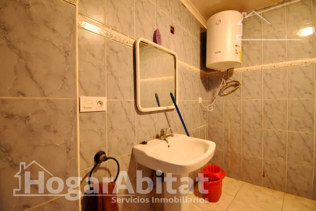 ESPACIOSA CASA CON TERRAZA EN EL HISTÓRICO CASCO ANTIGUO — 39