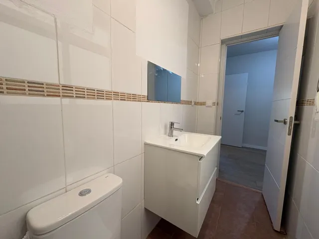 VIVIENDA EXTERIOR CON 3 habitaciones Y DOS TERRAZAS JUNTO A LA UNIVERSIDAD DEL SAGRADO CORAZÓN — 34
