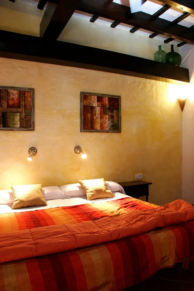 AGROTURISMO A LA VENTA EN SANT CLIMENT — 38