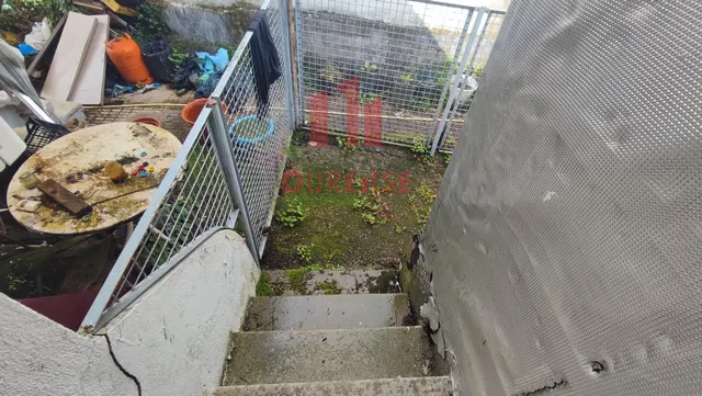 PEQUEÑA CASA PARA REFORMAR INTEGRALMENTE EN LA ZONA DEL PINO — 7