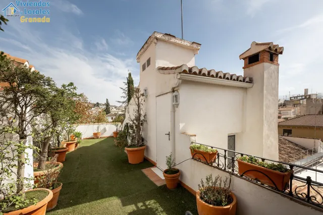 FANTASTICA CASA EN PLAZA DE LOS LOBOS — 15