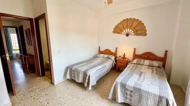 Exclusivo Piso en Primera Línea de Playa con Vistas al Mar en Valdelagrana (El Puerto de Santa María) | Ref: DLR00267 — 50