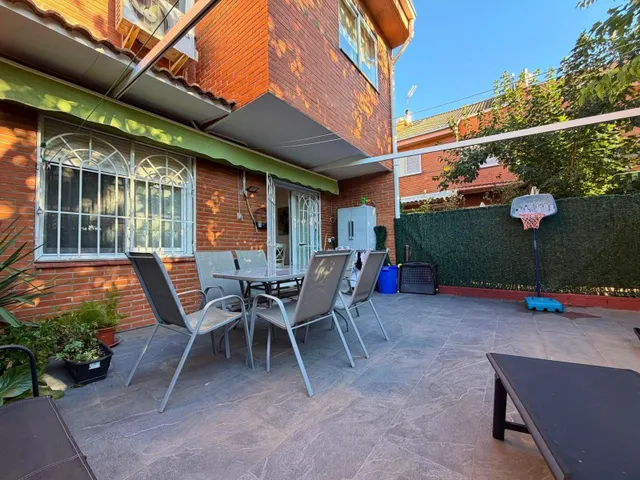 Chalet adosado de esquina en venta en rivas pueblo, rivas vaciamadrid — 11