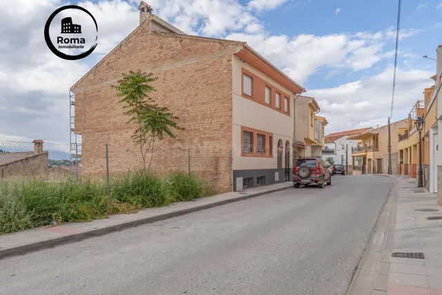 Magnífica Casa en Alfacar con Vistas a la Montaña - foto 4