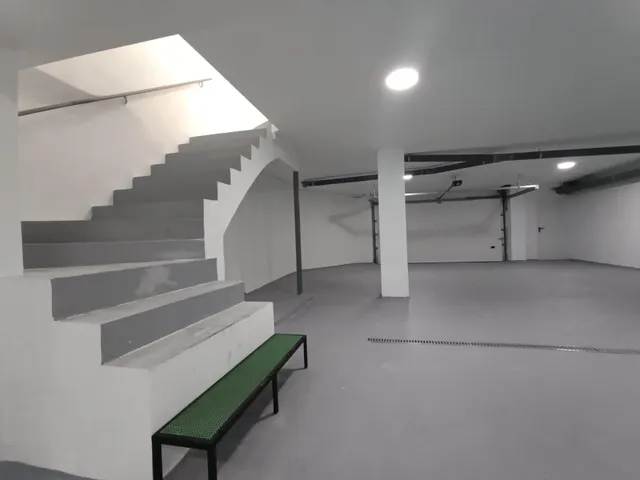 OPORTUNIDAD ALQUILER LOCAL-SOTANO/GARAGE en plena Calle San Fernando DE 250M2! — 12