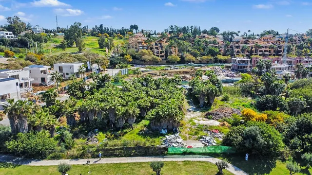 Parcela 2000m² en venta - Costa Del Sol — 2