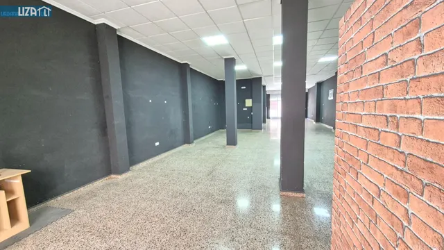 LOCAL COMERCIAL EN SAN VICENTE — 3