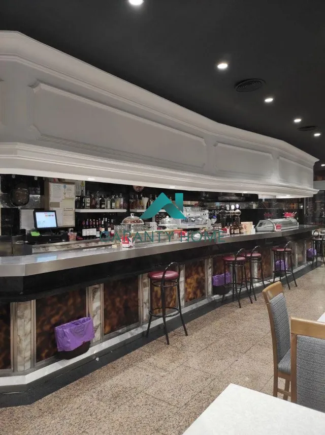 Local comercial en  Villar del Rey — 21