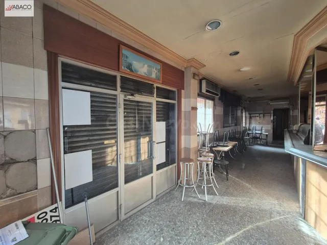 Local comercial en zona de Carolinas - foto 3