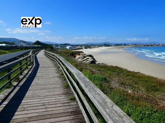 Exclusivo ático con licencia turística, piscina, garaje y trastero en Barreiros — 14