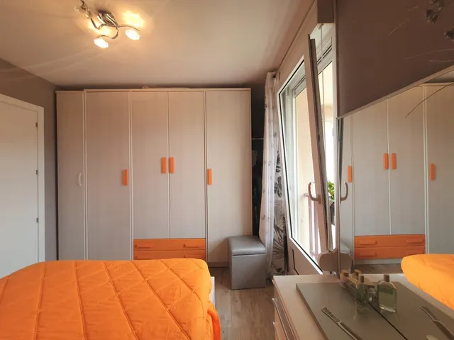 2 habitaciones y garaje cerrado, para entrar a vivir — 18