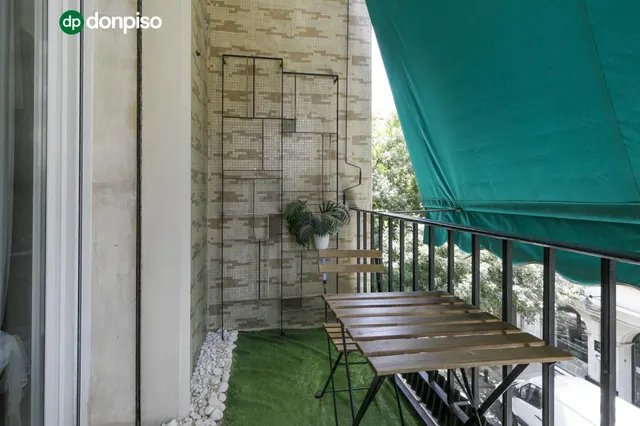 EXCLUSIVO PISO DE 253 m2 EN GRANADA CENTRO – 2.800 €/MES DE RENTABILIDAD — 15