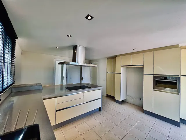 Chalet 4 habitaciones 565m² en venta - Universidad - Los Lirios — 25
