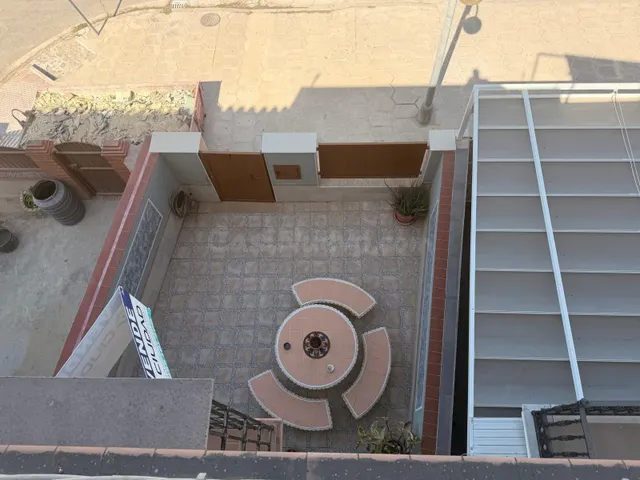 Acogedora Casa en Avenida de Pruna con Espacios Amplios y Confortables!! — 29