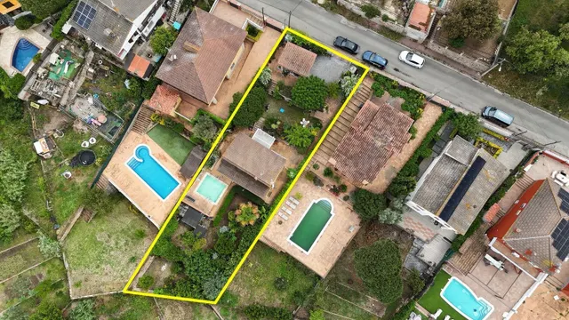 Casa con piscina, jardín y vistas al Montseny – parcela gran - foto 2