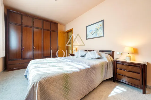 Casa en venta en calle Principal, Cabra del Camp. — 33