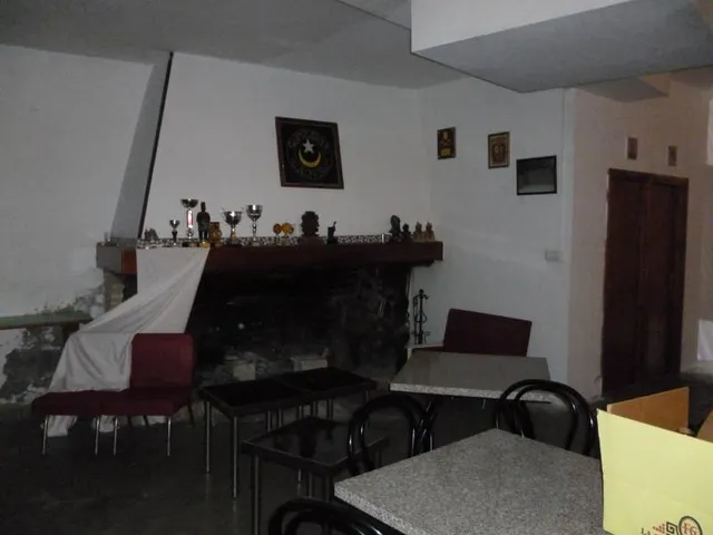 Local comercial en Agullent — 10