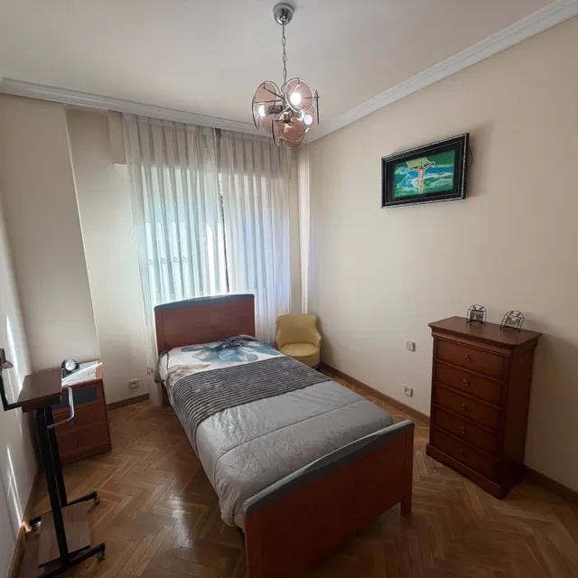 Urbanizacion privada con piscina, 4 dormitorios, 2 baños y posibilidad de adquirir una plaza de garaje doble — 40