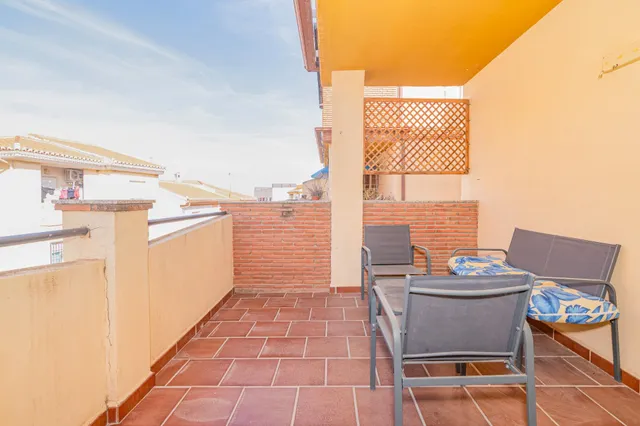 Piso 2 habitaciones 90m² en venta - A la Salida de las Gabias — 8