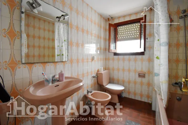 ¡Oportunidad! Amplio, luminoso y exterior con ascensor y balcón, en excelente ubicación — 34