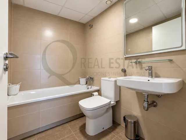Exclusivo piso en alquiler de larga estancia en pau 5 – playa de san juan, Alicante | 3 dormitorios, piscina y urbanización privada — 12