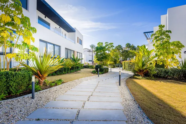 Puerto Banus - Modern Brand New Townhouse