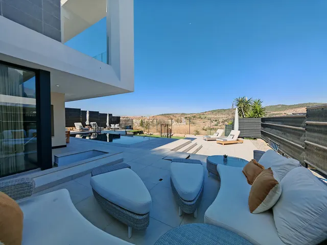 Chalet 5 habitaciones 316m² en venta - Costa Del Sol - foto 3