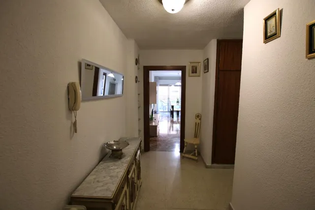 Traumatología (zona). Piso amueblado. 4 dormitorios .2 baños. Estudiantes. Calefacción central — 11