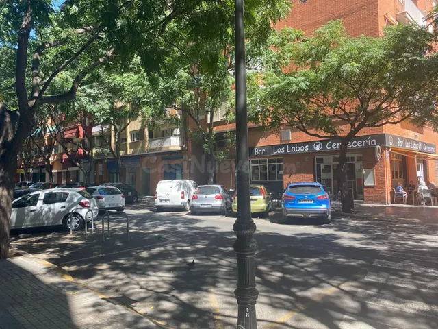 Local comercial 754m² en venta - Sant Isidre - foto 2