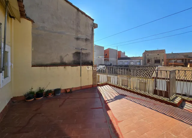 CASA EN VENTA EN ALPICAT – CARRER LLEIDA — 30