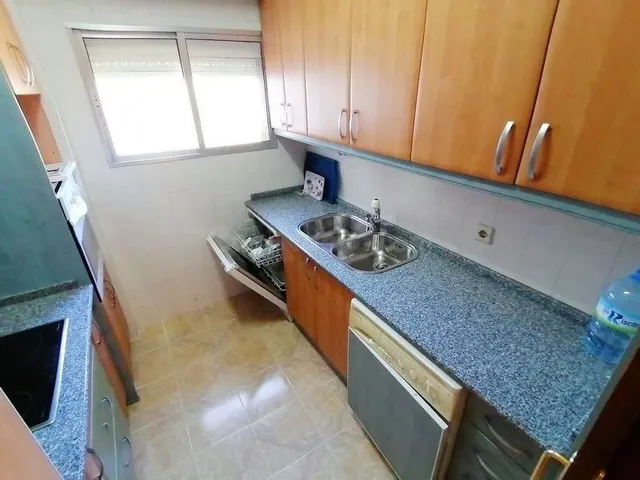 Piso de 4 dormitorios en el centro de Caceres, zona la Cruz  - foto 3