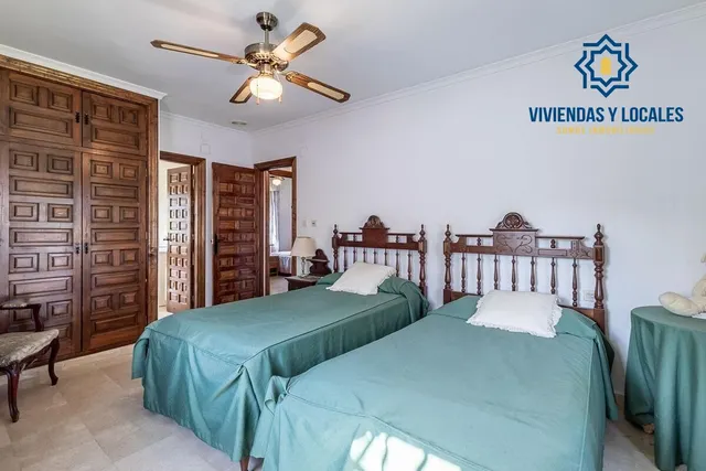 Espectacular Chalet en Ogijares - Ideal para Familias — 41
