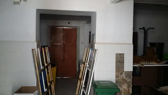 CASA, COCHERA Y LOCAL A LA VENTA — 3