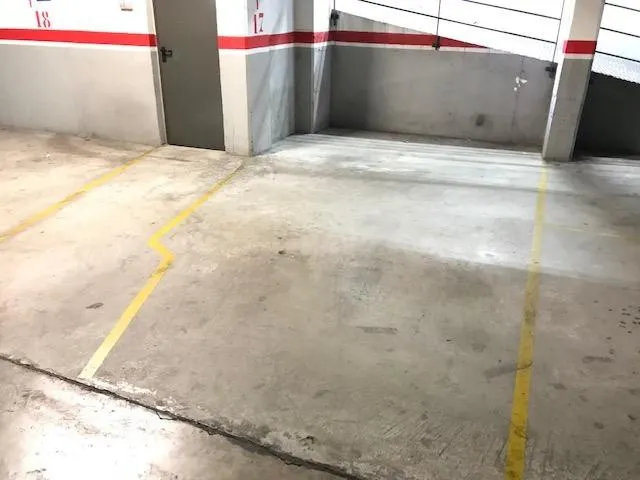 Venta de plaza de parking en la calle Latorre