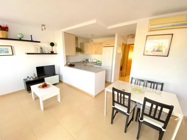 ☀️⛳Apartamento de 2 dormitorios con gran solárium en Condado - foto 2