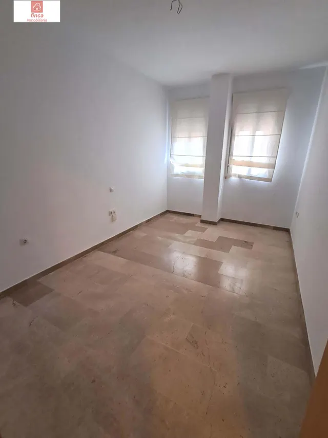MONTIJO, ALQUILER PISO SIN AMUEBLAR, COCINA AMUEBLADA Y EQUIPADA, CON ASCENSOR, GARAJE Y TRASTERO, LUMMINO — 9