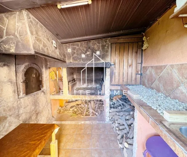 Una villa para disfrutar en familia en exclusiva urbanización y con el mediterráneo como horizonte — 49