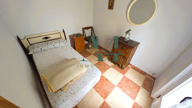 Oportunidad en Calle Parras — 15