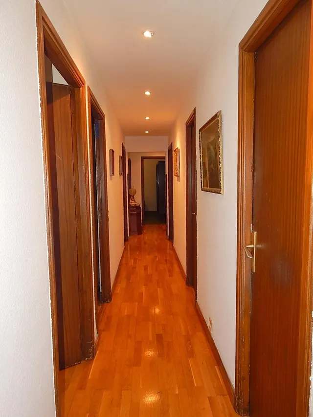 ETXEA Vende piso en el centro de Pamplona, 4 dormitorios, salón cocina, baño y aseo — 14