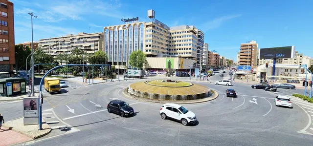 Espectacular alquiler en pleno centro de Alicante — 3