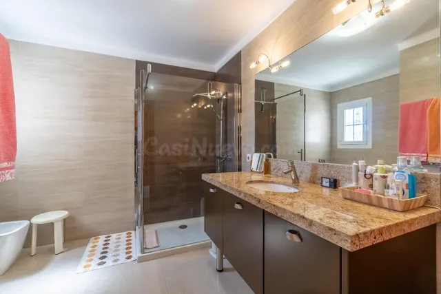 Casa unifamiliar con piscina privada y amplio garaje en Sa C - foto 5