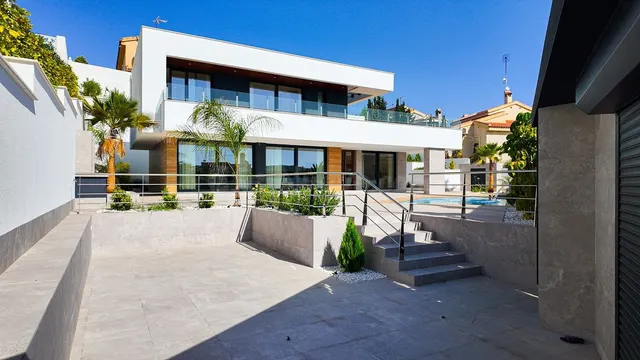 Villa 4 habitaciones 203m² en venta - La Marquesa — 2