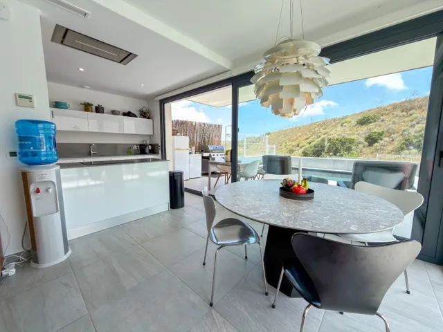 Villa 5 habitaciones 200m² en venta - Bellavista — 24
