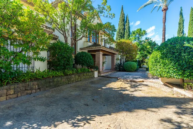 Chalet 7 habitaciones 985m² en venta - Marbella — 6