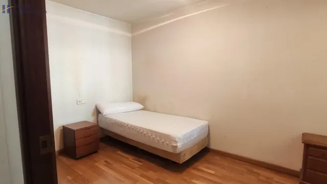 AMPLIO PISO EN VENTA CON VISTAS AL MAR Y UBICACIÓN PRIVILEGIADA EN ALICANTE — 17