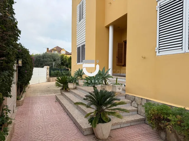 Casa independiente en Oliva - foto 4